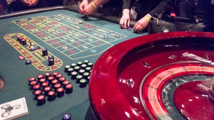 پاکستان میں Decode Casino کا آن لائن کیسینو سیکشن کھولیں۔